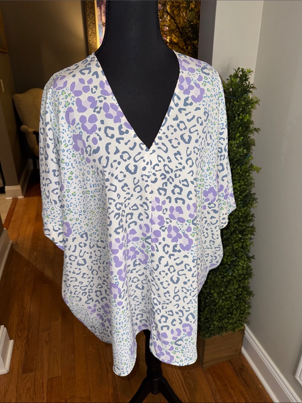 Women's V-Neck Tunic Top in Lavender Animal Print